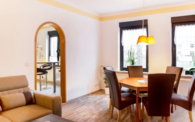 Simplistic Apartment in Neukieritzsch With Garden