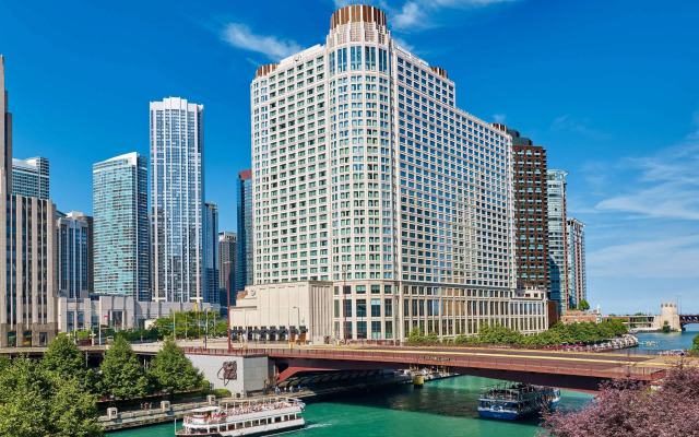 Sheraton Grand Chicago Riverwalk