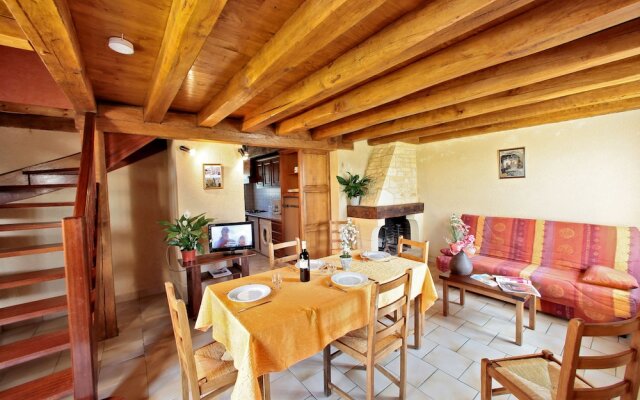 Combas Village De Gites