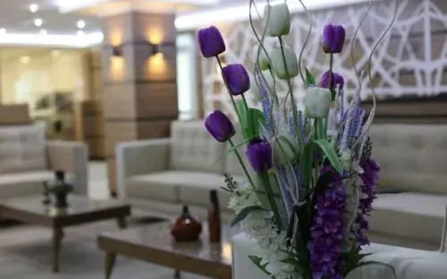 Liko Suite Hotel