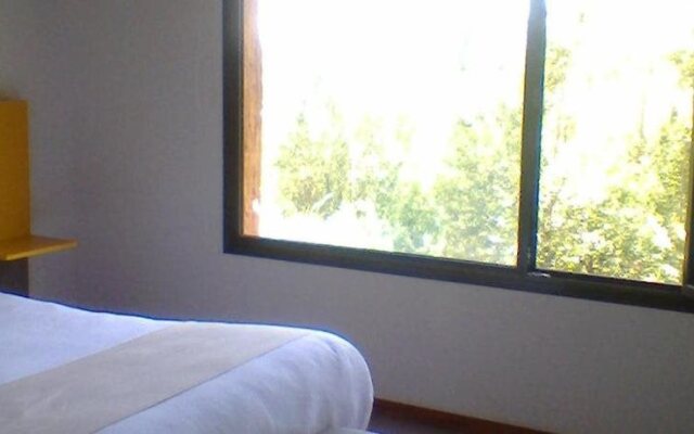 Las Piedras VIP Lodging