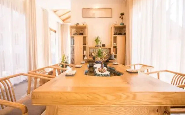 Yunmengze Hostel
