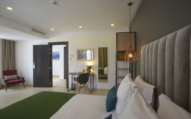 Maia Hotel Suites