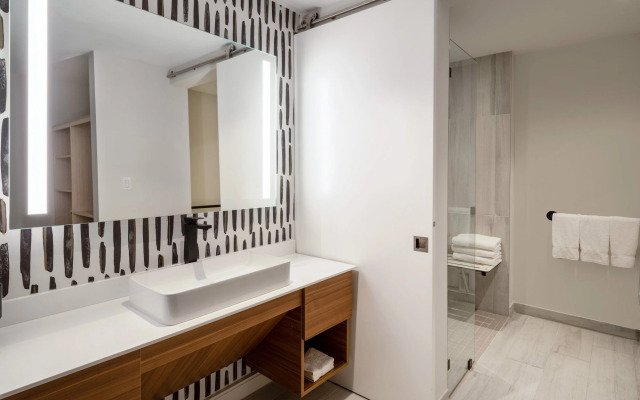 Atwell Suites Miami Brickell by IHG