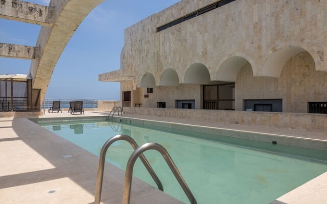 Penthouse con Piscina Privada El Laguito