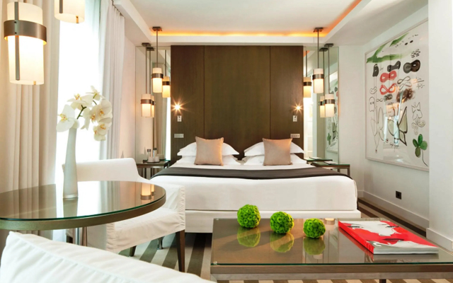 Hotel Le A