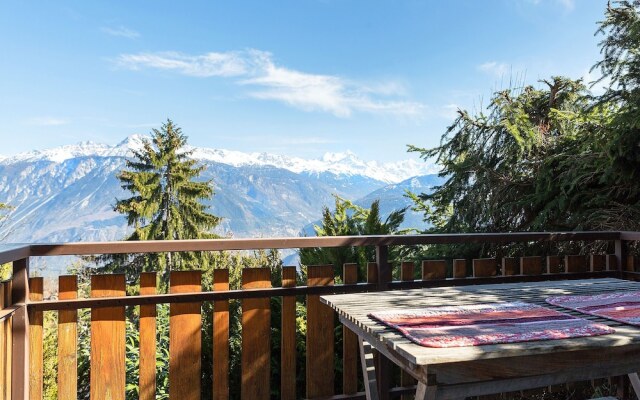 Cosy Holiday Home in Crans-montana With Terrace