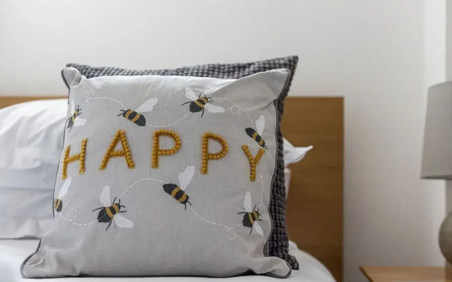 Honeybee