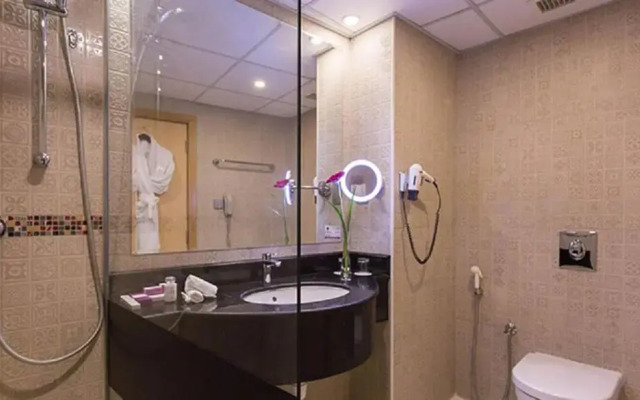 Al Safir Tower Residence & Tower