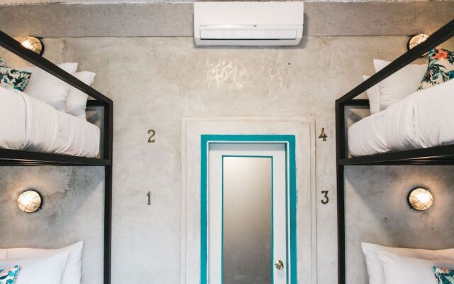 Kosta Hostel