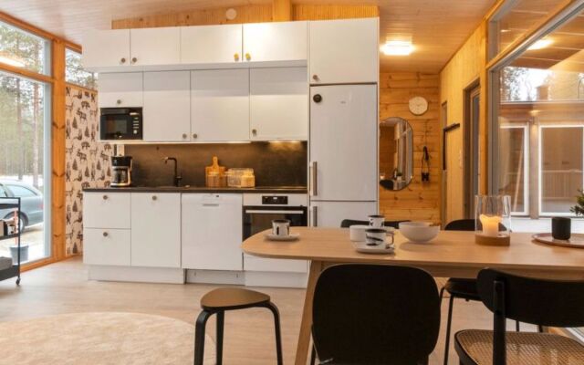 House  Inari