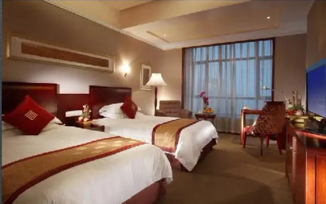 New Century Pujiang Hotel