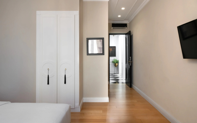 Athens Mansion Luxury Suites