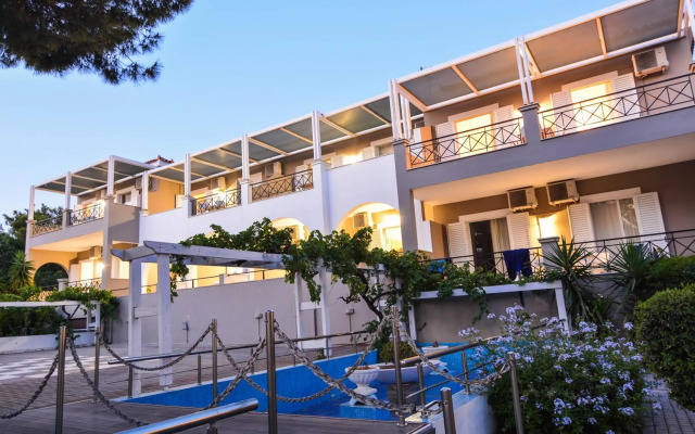 Epavlis Resort