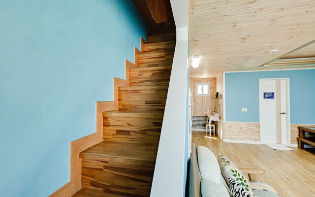 Tongyeong Ji and Park Pension