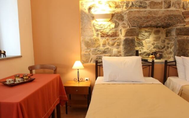 Stoes Traditional Suites