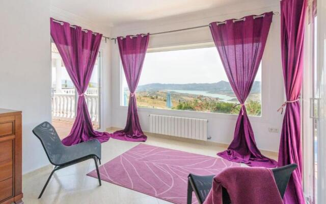 Villa Maria de Periana by Ruralidays