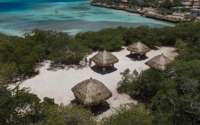 2 min Walk to Ocean - Mangel Halto Aruba