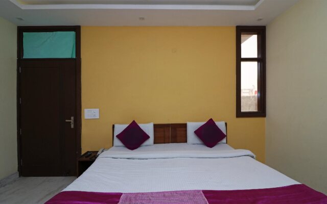 OYO 9385 Indirapuram