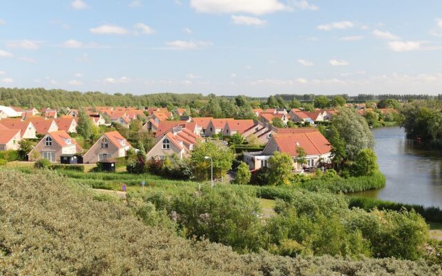 Modern Bungalow With Dishwasher, Beach at 500 m