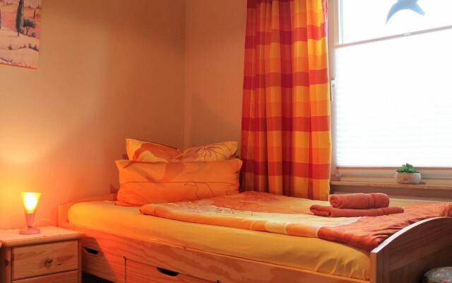 Cozy Holiday Home in Dorf Gutow near Sea