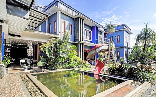 OYO 90475 Mirda Gratia Hotel