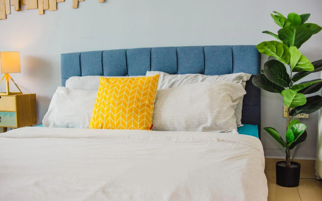 B1 -Lake View- Free Netflix 100Mb WiFi - 5mins to Mount Austin IKEA, AEON, Toopen 1-5Pax – Guest Rooms – Johor Bahru