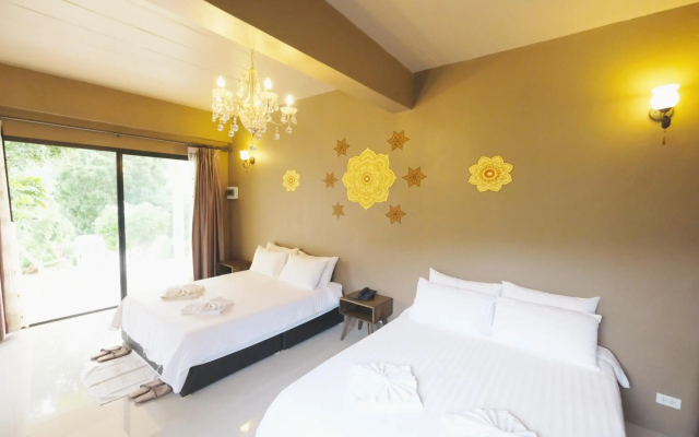 Hi - Scene Resort