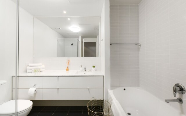 Exquisite Apartments Docklands