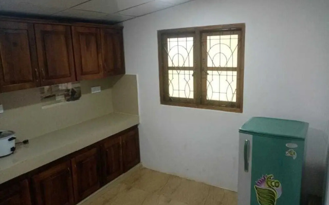 Kumbuk Sewana Villa