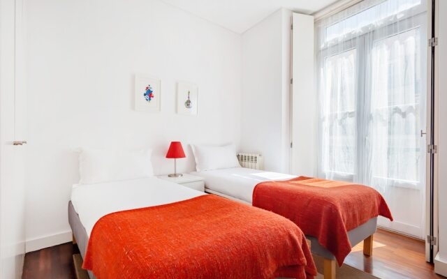 Chiado Prime Camões Apartment