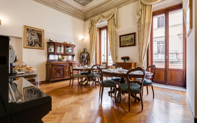Affreschi Su Roma Luxury B&B