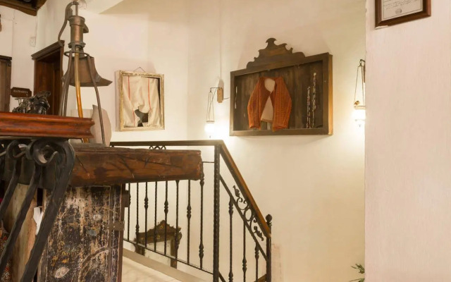 Sardunaki Konak Hotel