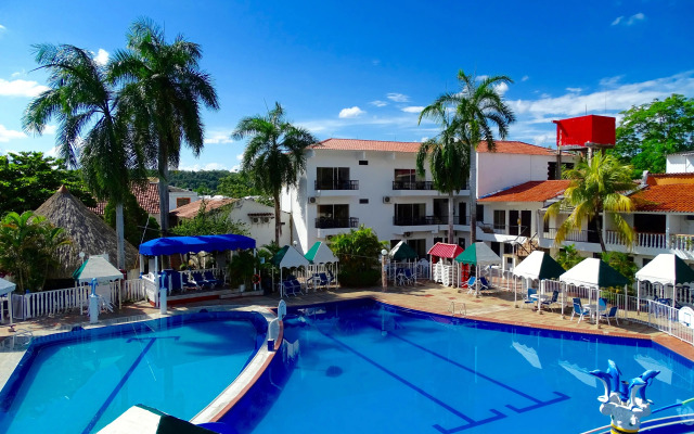 Alborada Hotel by AHMA