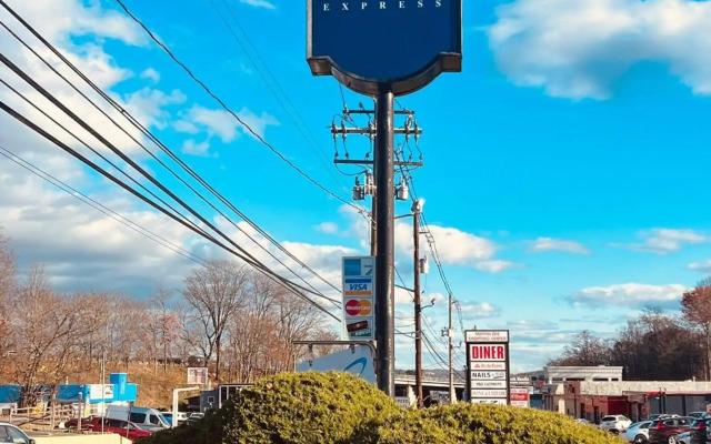 FairBridge Inn Express Nyack