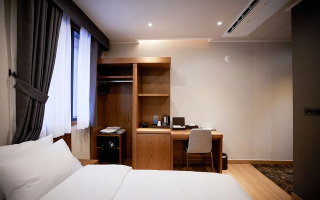 Hotel The Star