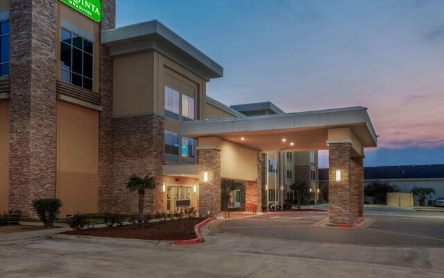 La Quinta Inn & Suites by Wyndham Beeville