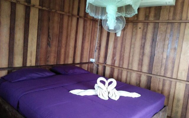 Happy Days Resort