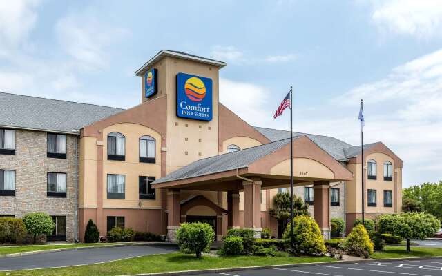 Comfort Inn & Suites Mishawaka - South Bend