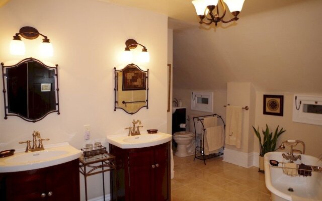 Quartermain House Bed & Breakfast
