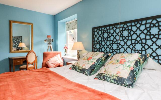 Old Bridge Post Office