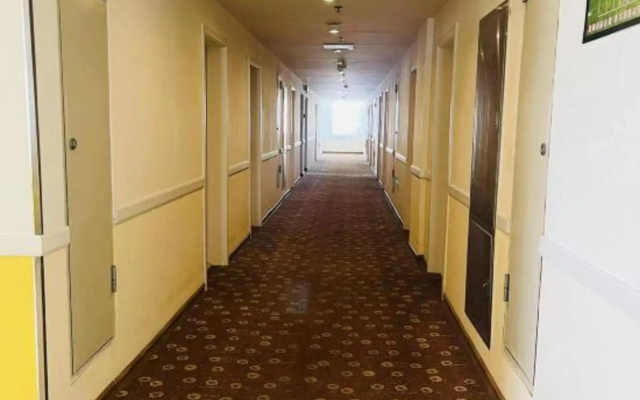 Silih Hotel,Donggang