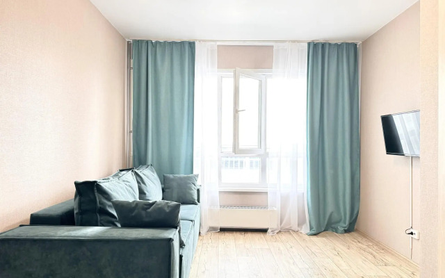 Hugge Place on Yasny Bereg Street 1/1