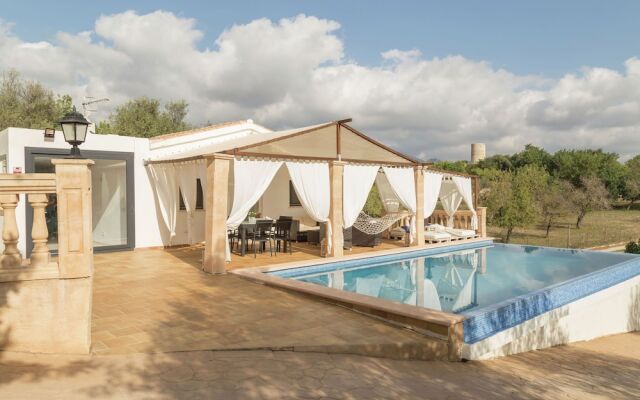 Nice Country House With Private Saltwater Pool, Chill Out, Table Tennis and BBQ