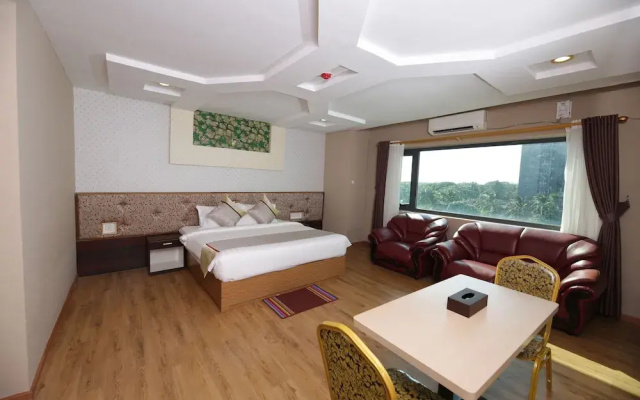 H Plus Hotel Yangon