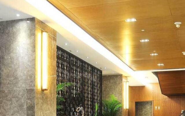 Yannian Huijing Hotel