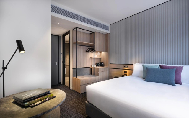 The Howey by Causeway Hotels – Guest Rooms – Melbourne