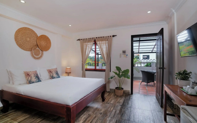 River Retreat Boutique Hotel