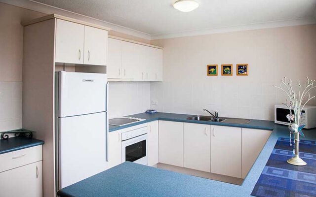 Elouera Tower Beachfront Apartments