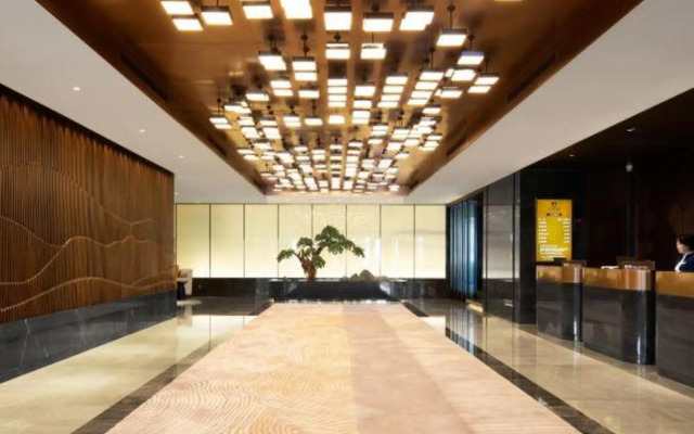Eastern Holiday Hotel